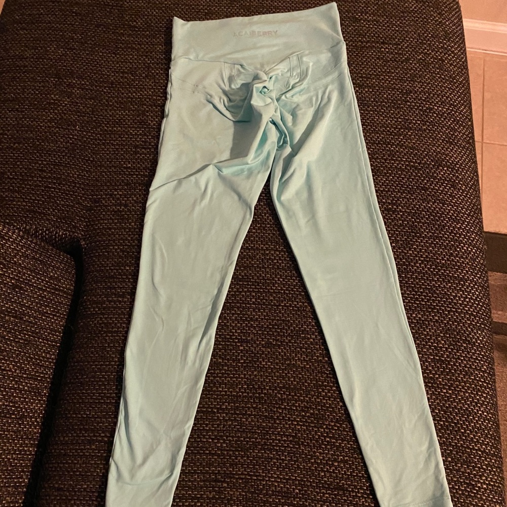 Acai Berry Booty Aqua Leggings M